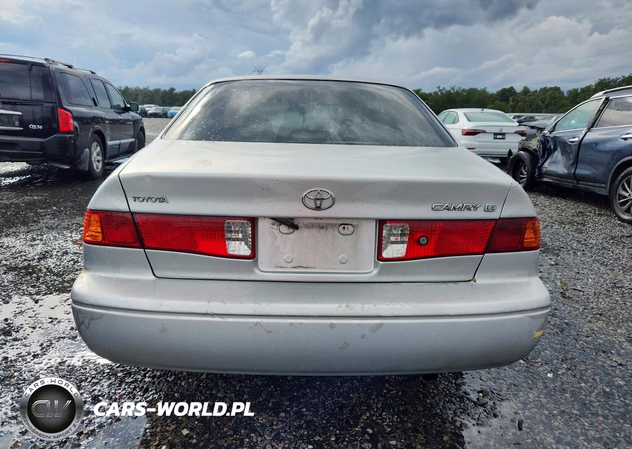 2001 Toyota Camry Le VIN:4T1BG22K21U850426 - 6