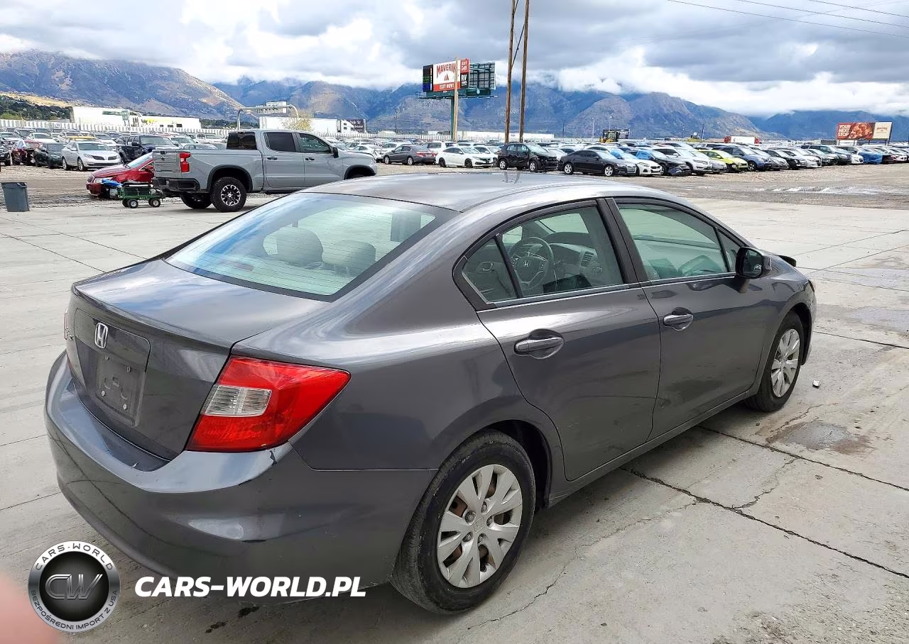 2012 Honda Civic Lx VIN:2HGFB2F54CH581670 - 3