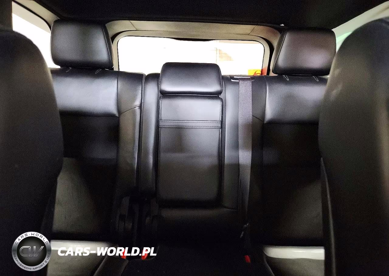2019 Jeep Grand Cherokee Laredo VIN:1C4RJFAG4KC778130 - 10