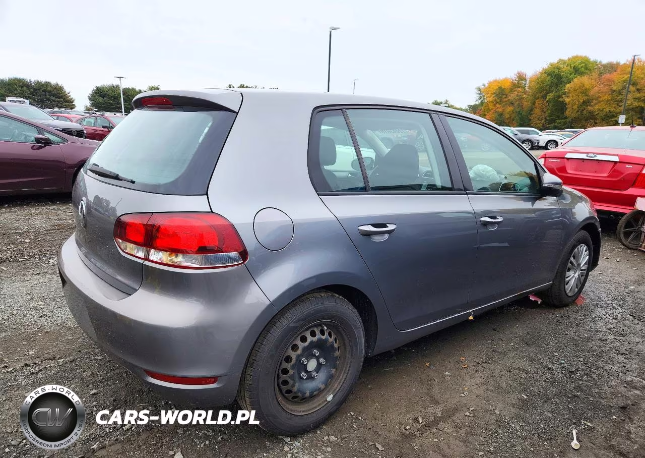 2010 Volkswagen Golf VIN:WVWDB7AJ4AW199192 - 3