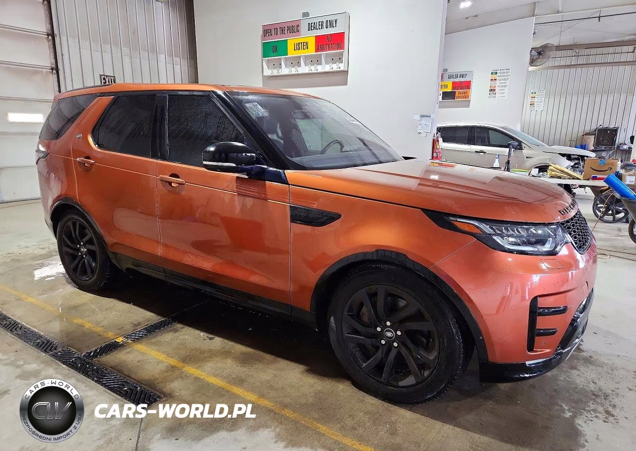 2019 Land Rover Discovery Hse VIN:SALRR2RV9KA082873 - 4
