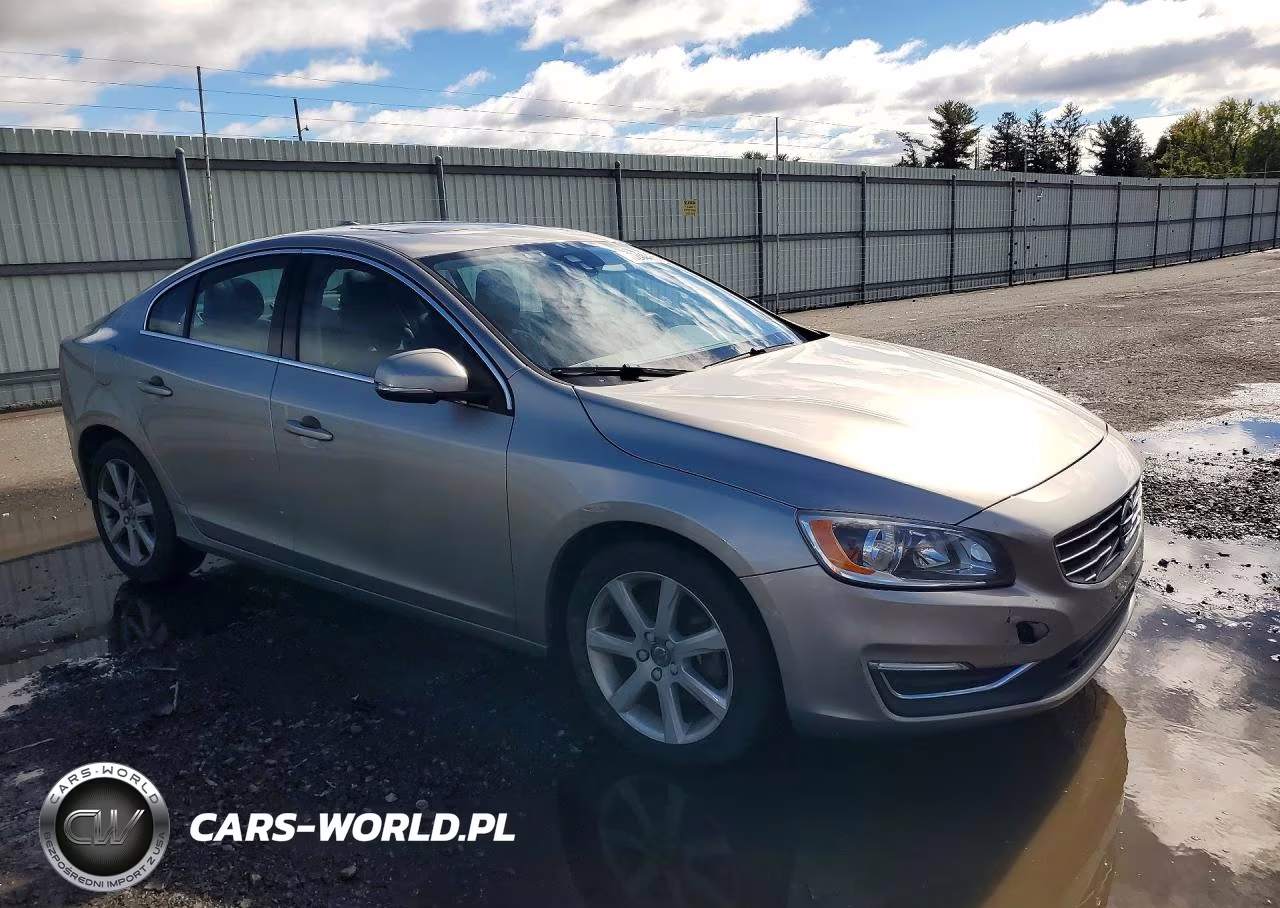 2016 Volvo S60 Premier VIN:YV126MFK4G2411899 - 4