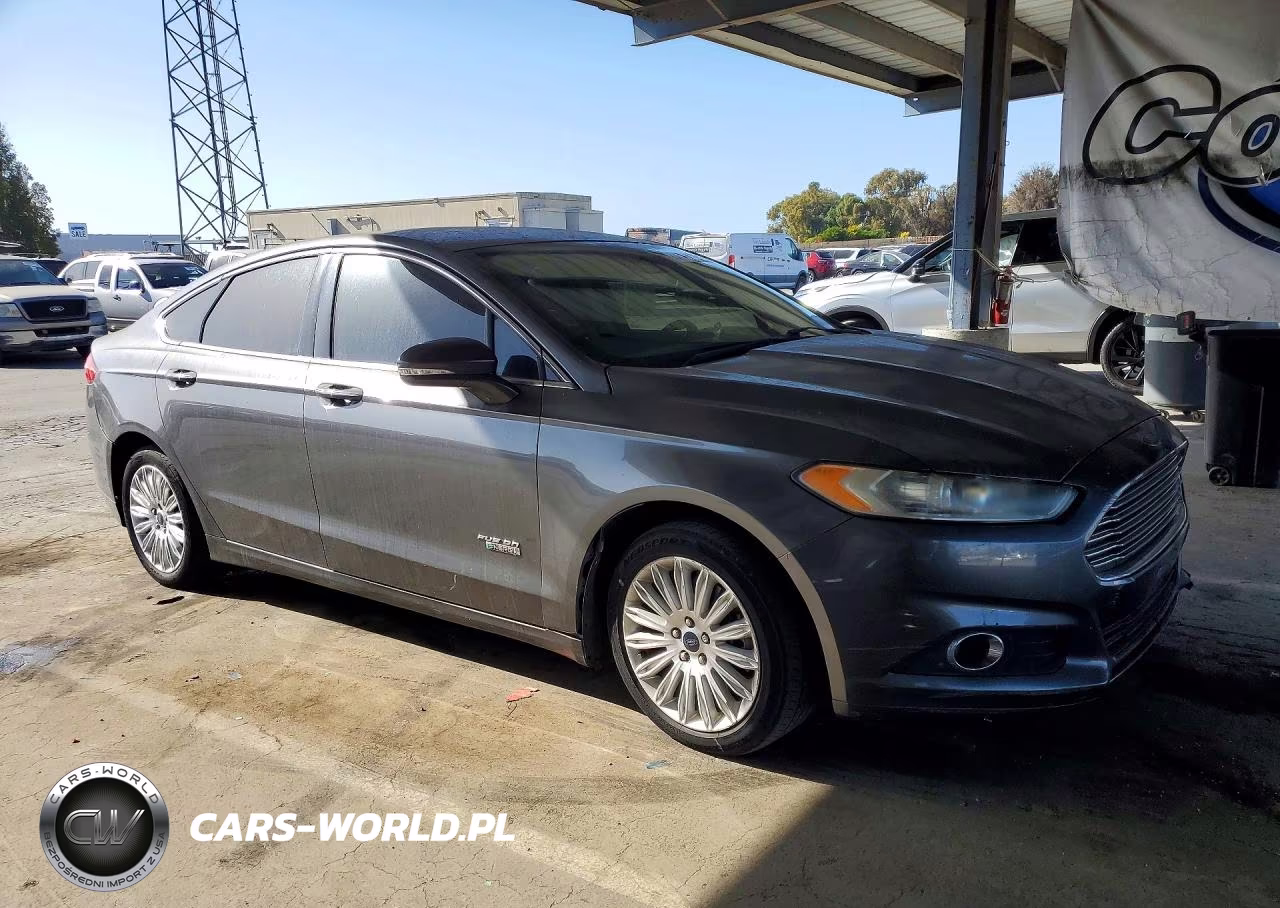 2015 Ford Fusion Se Phev VIN:3FA6P0PU4FR280485 - 4