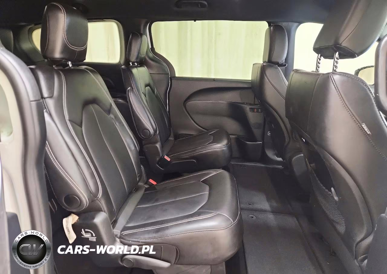 2025 Chrysler Pacifica Select VIN:2C4RC1BG1SR541288 - 11