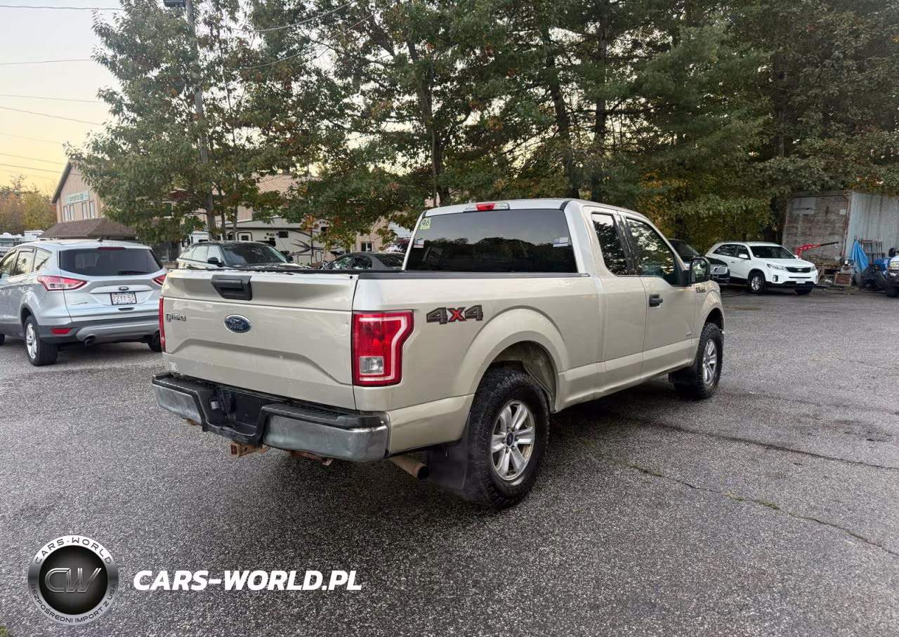 2017 Ford F150 Super Cab VIN:1FTEX1EP8HFA49713 - 4