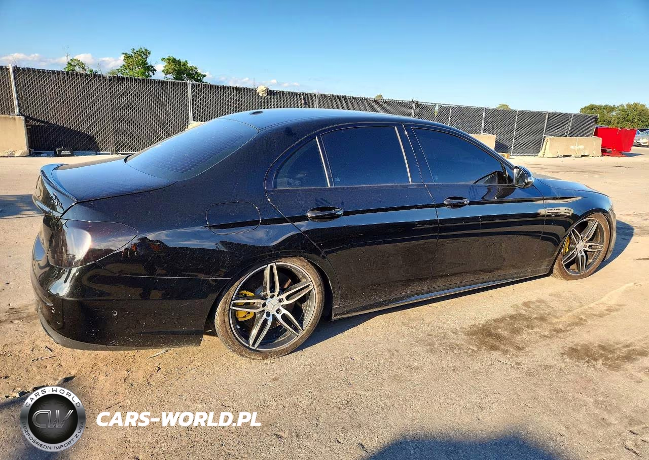 2018 Mercedes-Benz E 43 4Matic Amg VIN:WDDZF6EB8JA378667 - 3