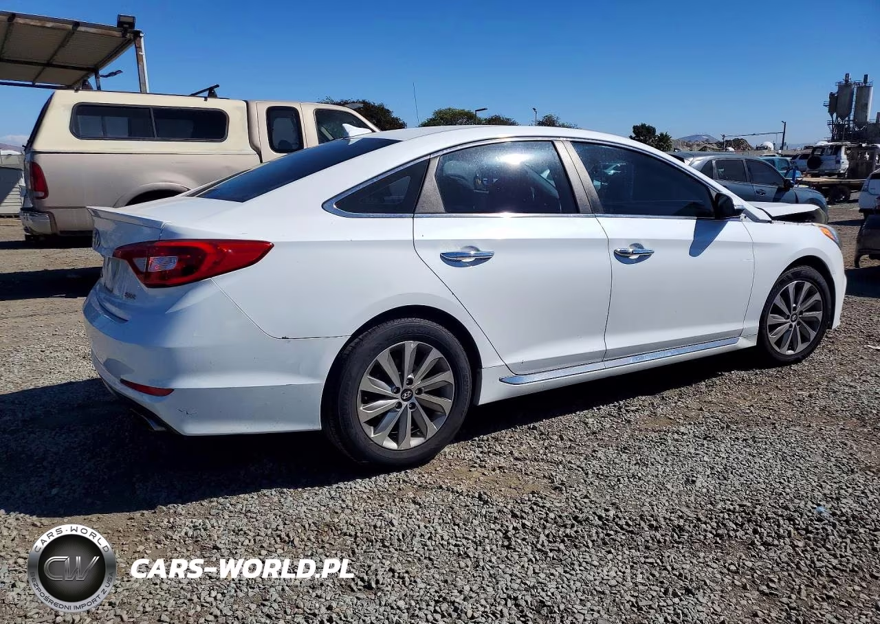 2017 Hyundai Sonata Sport VIN:5NPE34AF1HH527714 - 3