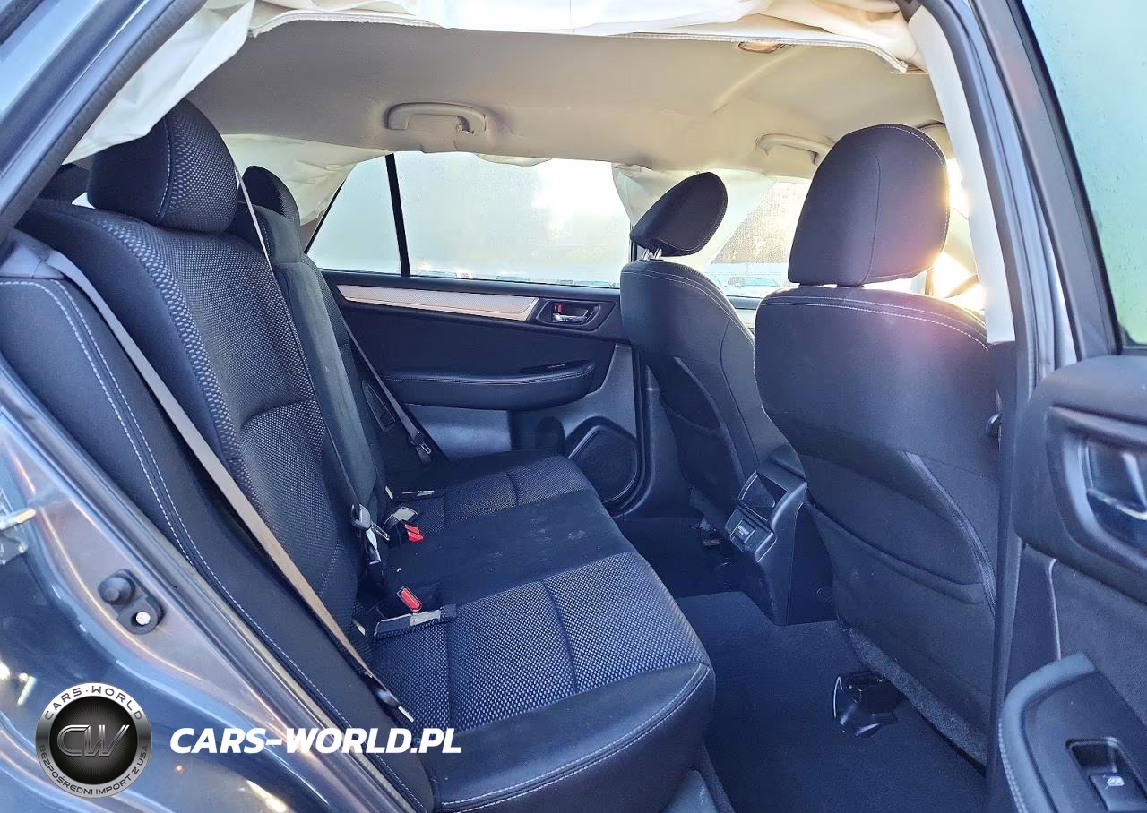2018 Subaru Outback 2.5I Premium VIN:4S4BSAFC1J3325665 - 11