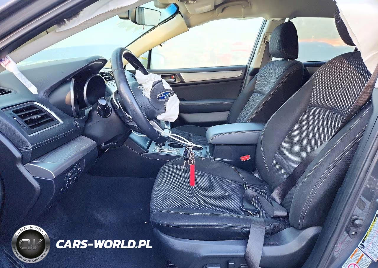 2018 Subaru Outback 2.5I Premium VIN:4S4BSAFC1J3325665 - 7