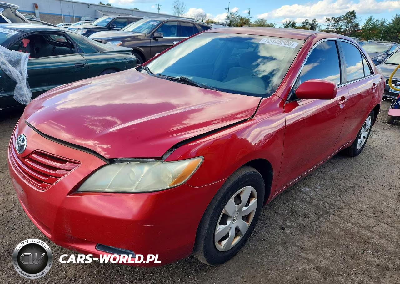 2007 Toyota Camry Le – zdjęcie 1 z 12