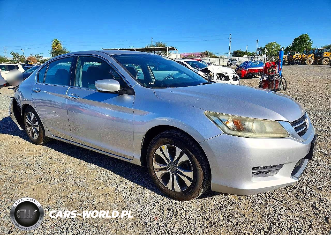 2015 Honda Accord Lx VIN:1HGCR2F33FA019825 - 4