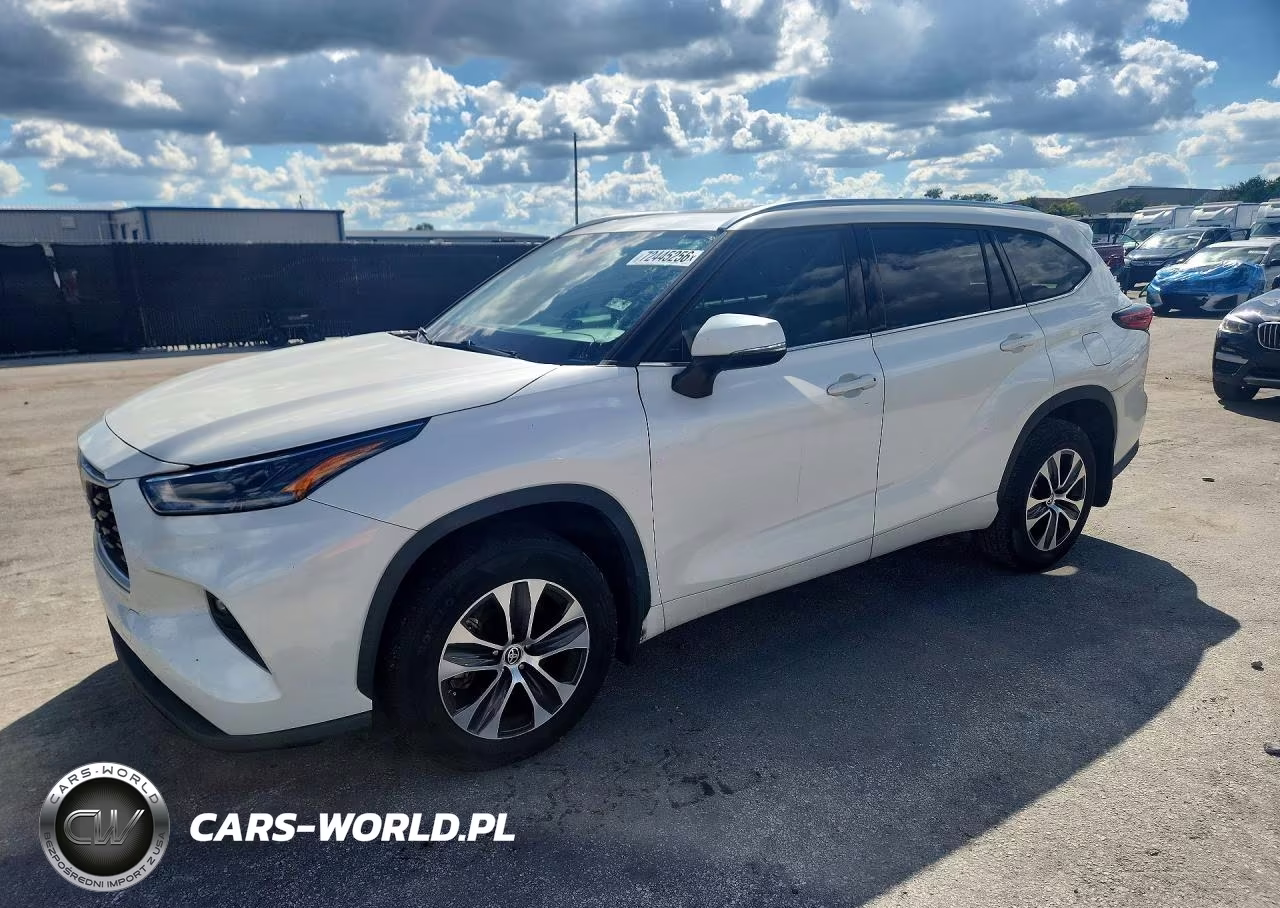 2021 Toyota Highlander Xle – zdjęcie 1 z 13