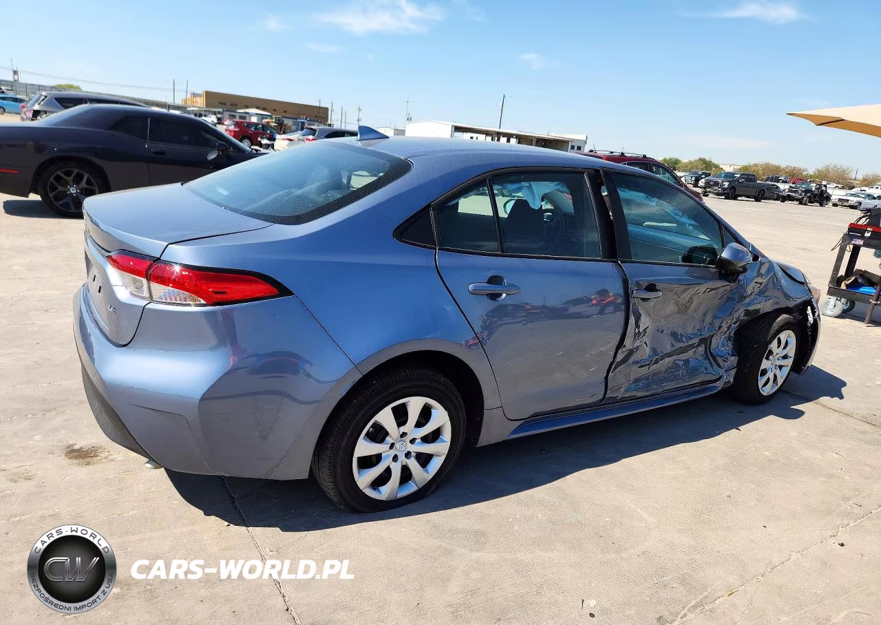 2026 Toyota Corolla Le VIN:5YFB4MDE9TP397213 - 3