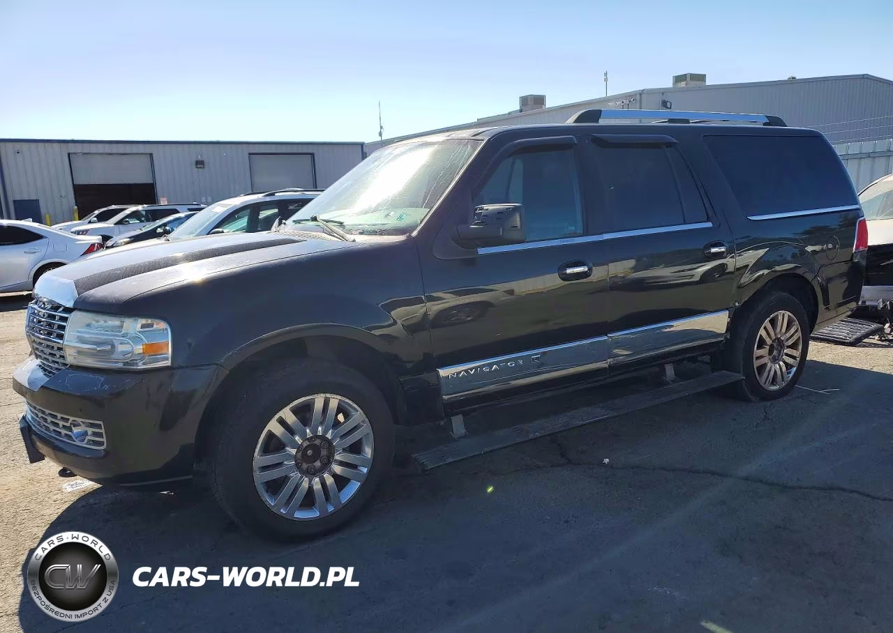 2011 Lincoln Navigator L