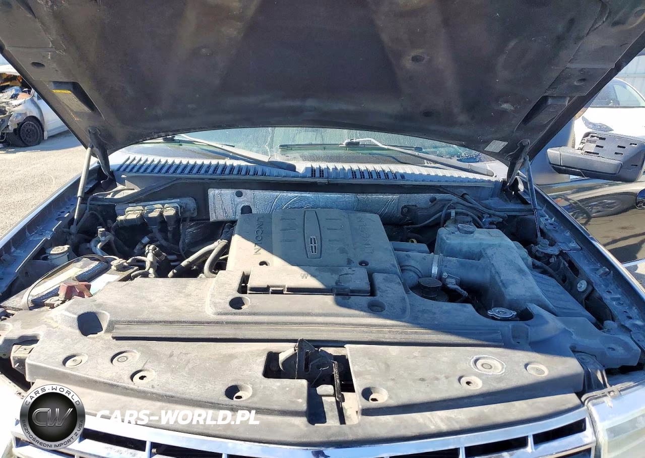2011 Lincoln Navigator L VIN:5LMJJ3J57BEJ00432 - 12