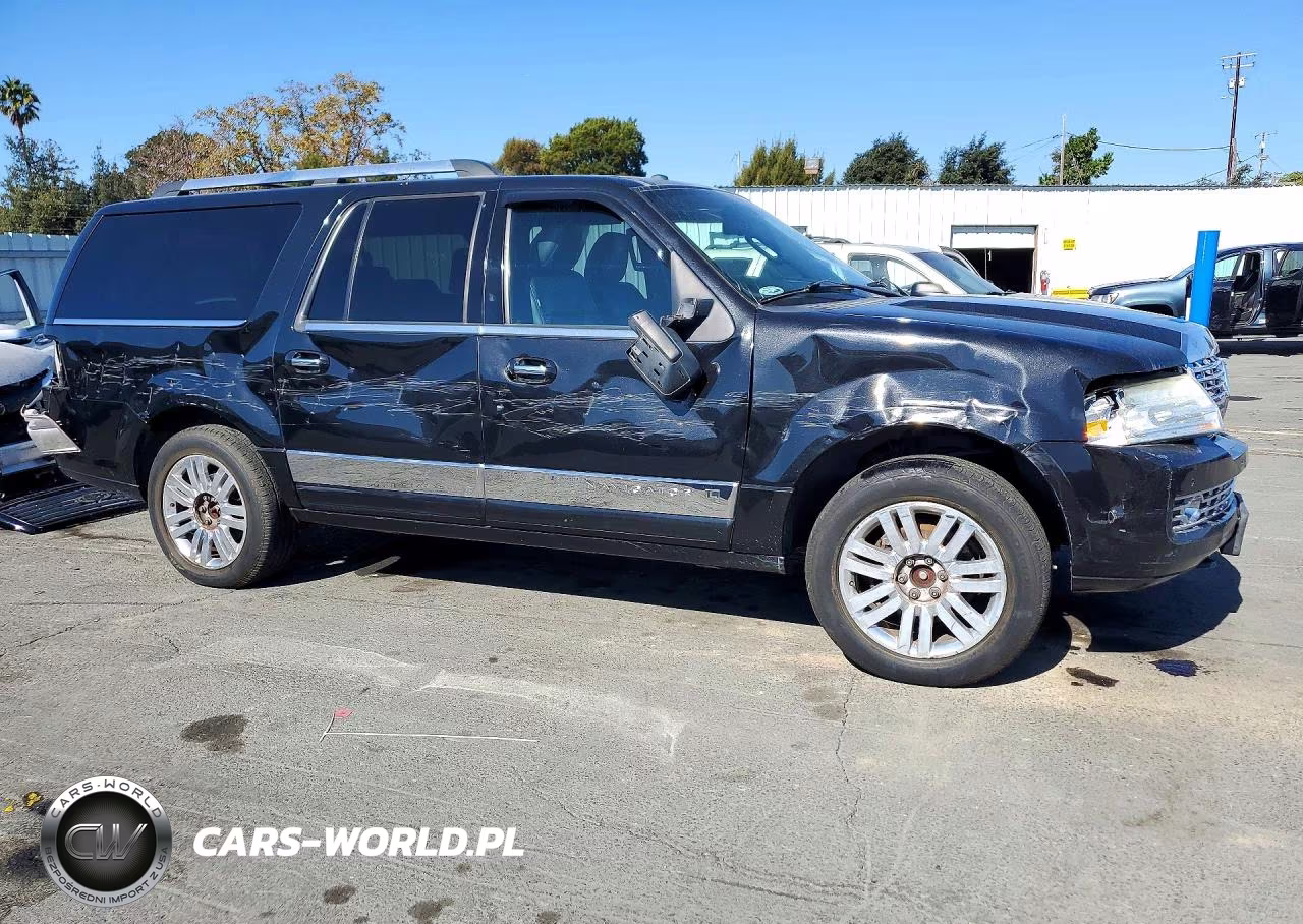 2011 Lincoln Navigator L VIN:5LMJJ3J57BEJ00432 - 4