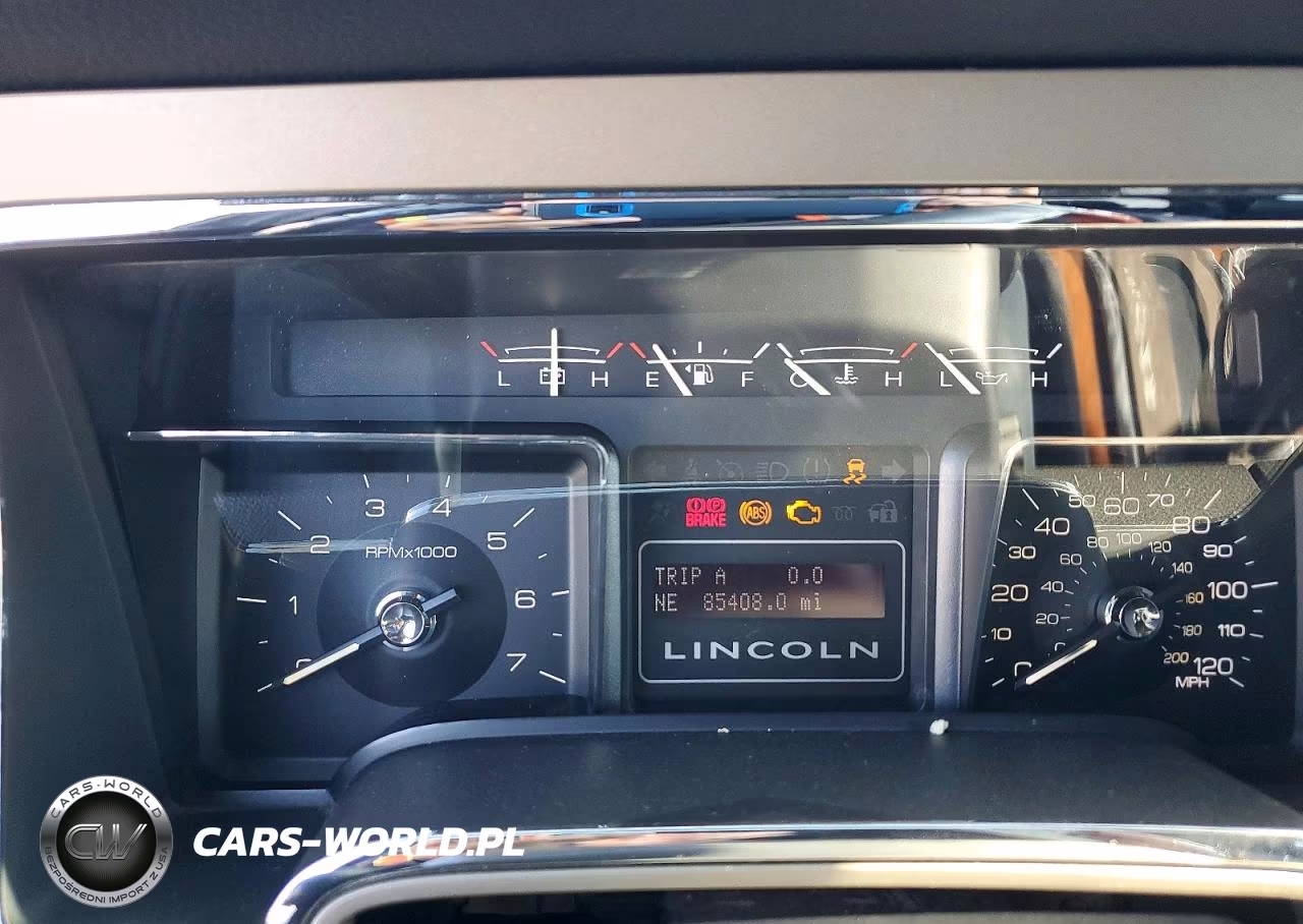 2011 Lincoln Navigator L VIN:5LMJJ3J57BEJ00432 - 9