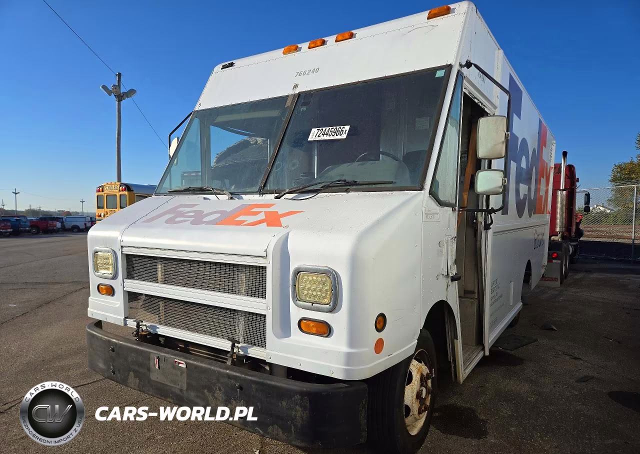 2005 Freightliner Mt45 Chassis Delivery Truck