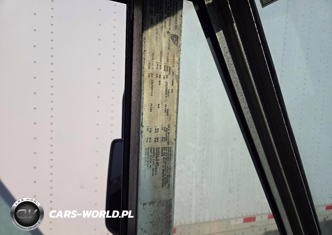 2005 Freightliner Mt45 Chassis Delivery Truck VIN:4UZAANBW75CU89112 - 12