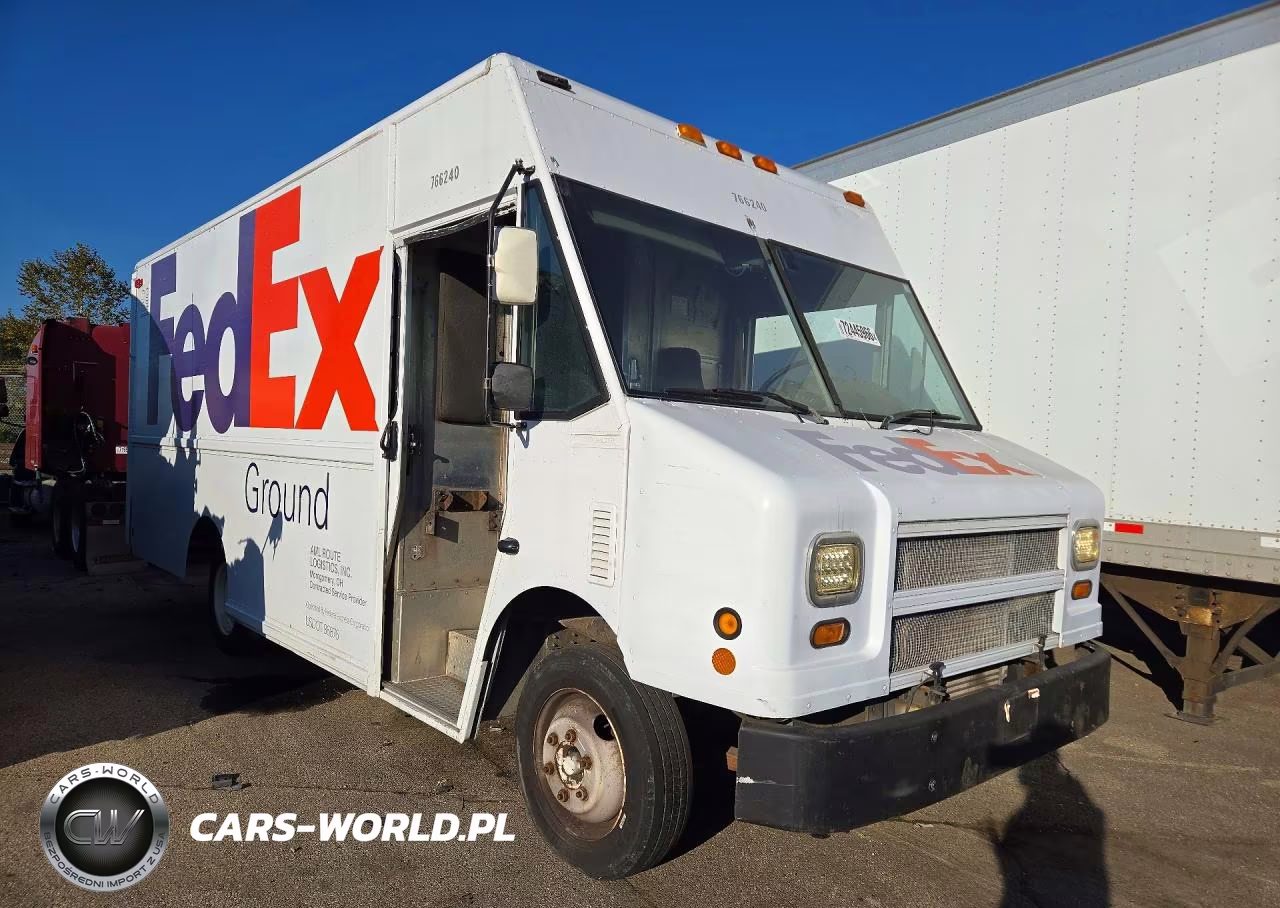 2005 Freightliner Mt45 Chassis Delivery Truck VIN:4UZAANBW75CU89112 - 4
