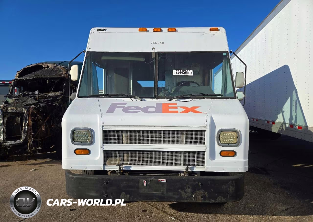 2005 Freightliner Mt45 Chassis Delivery Truck VIN:4UZAANBW75CU89112 - 5