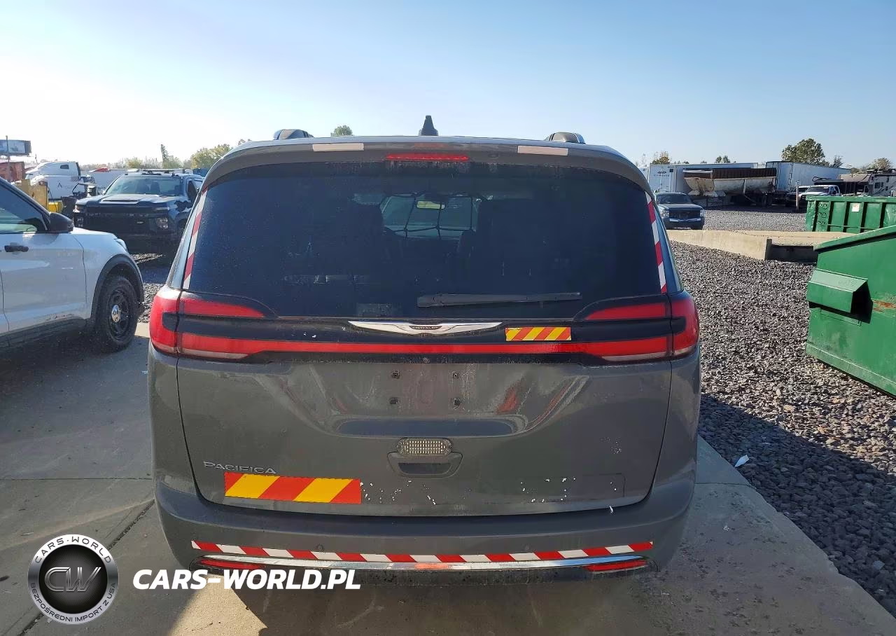 2021 Chrysler Pacifica Touring L VIN:2C4RC1BG5MR591856 - 6