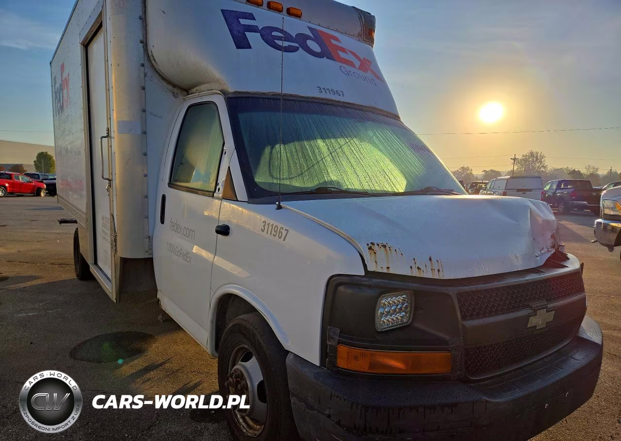 2013 Chevrolet Express Delivery Truck VIN:1GB3G4CG3D1106097 - 4