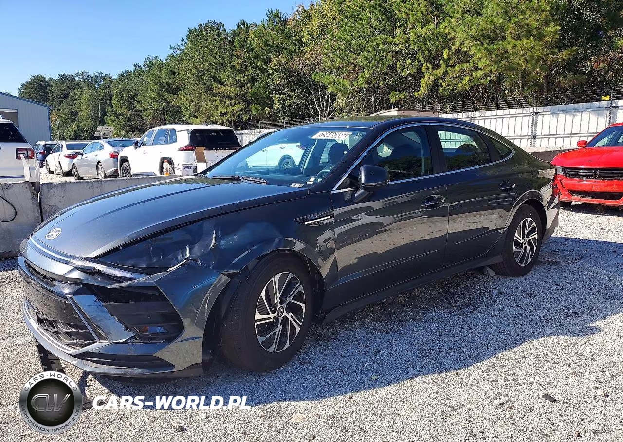 2026 Hyundai Sonata Hybrid Blue VIN:KMHL24JJ8TA187939 - 1
