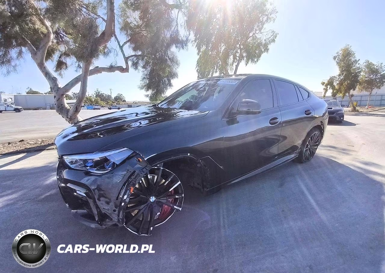 2021 BMW X6 M50I