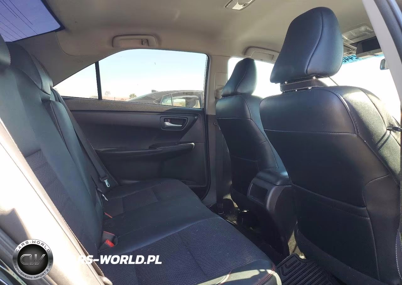 2016 Toyota Camry Se VIN:4T1BF1FKXGU135135 - 10