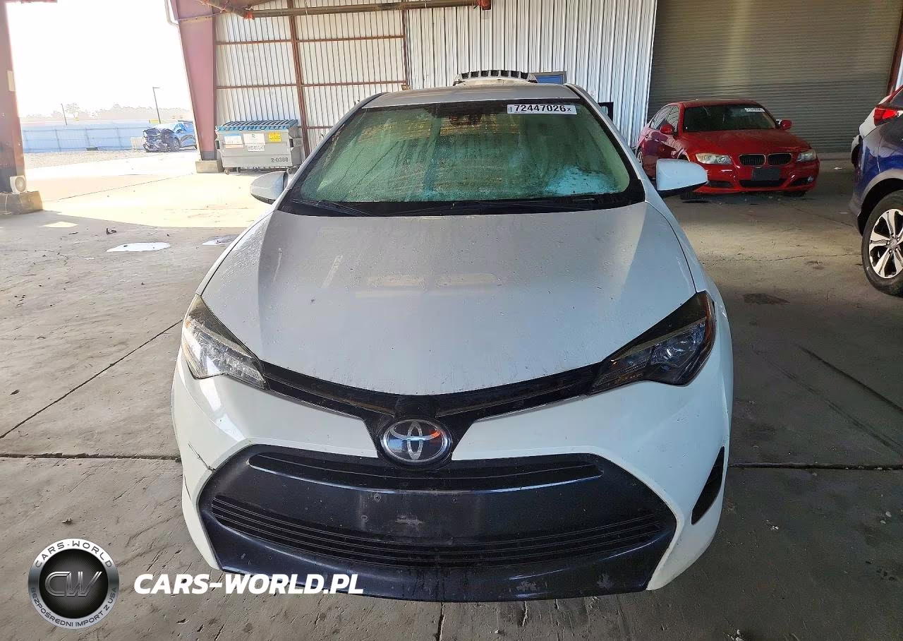2017 Toyota Corolla Le VIN:5YFBURHE0HP682896 - 5