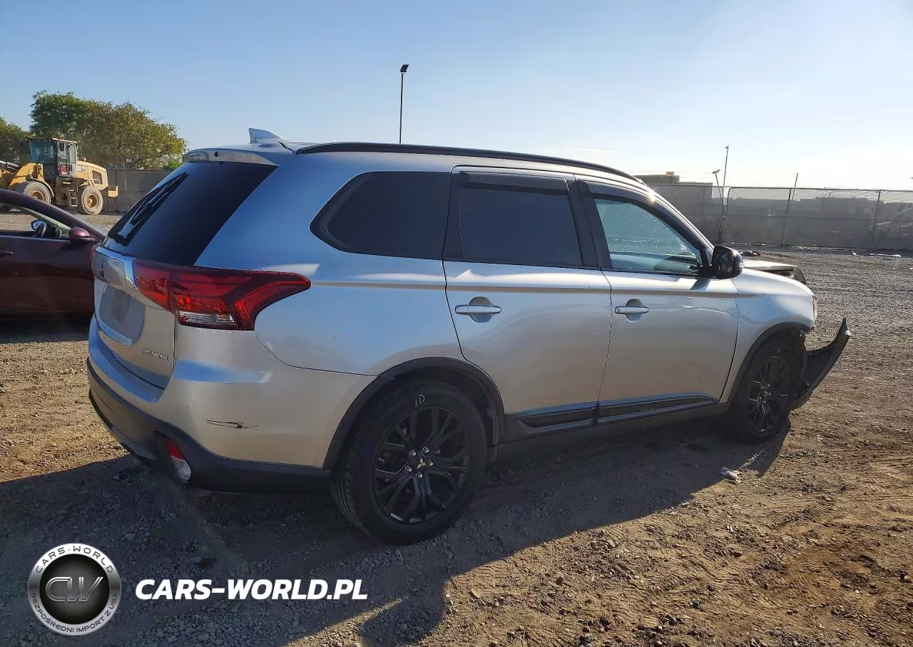 2018 Mitsubishi Outlander Se VIN:JA4AD3A39JZ050941 - 3