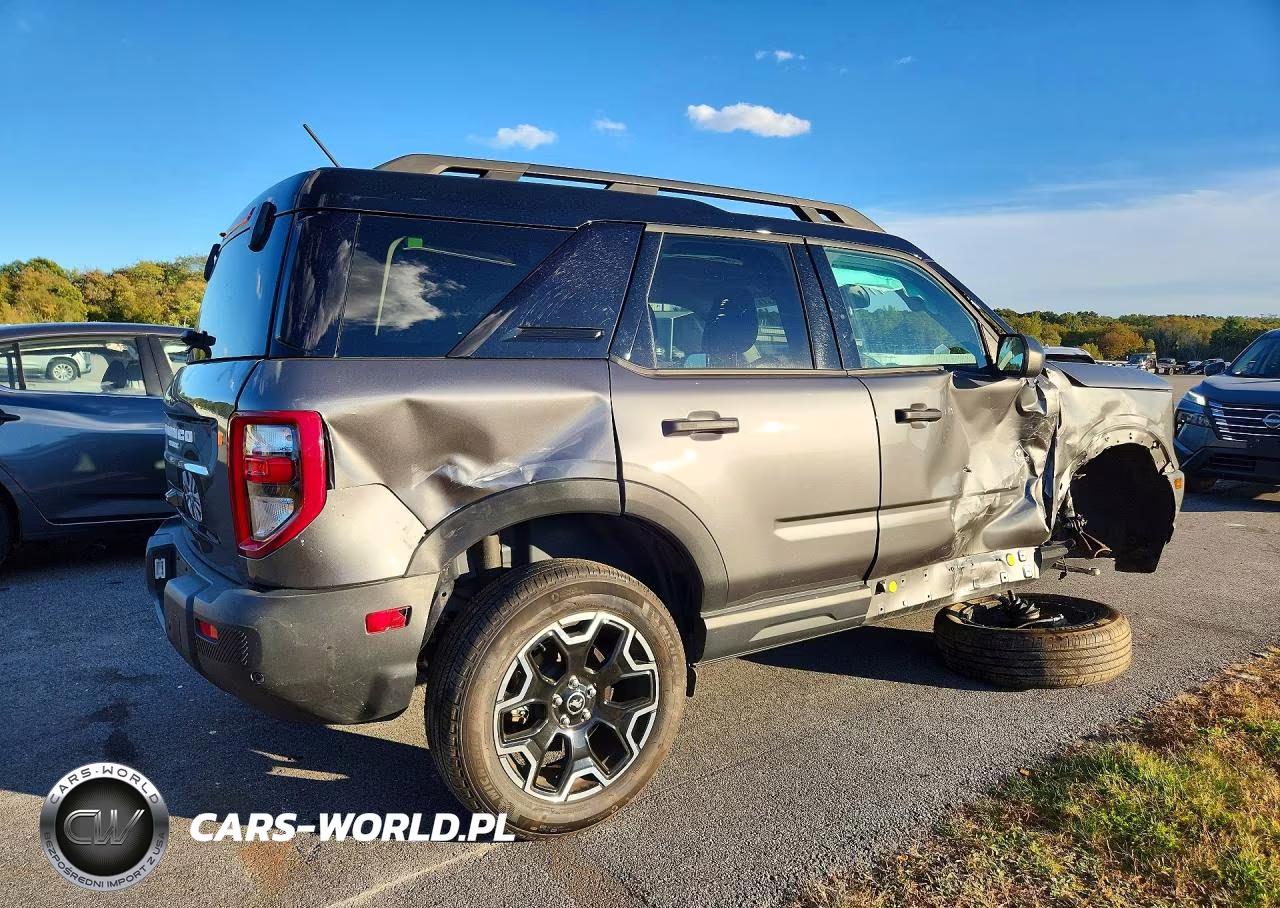 2026 Ford Bronco Sport Outer Banks VIN:3FMCR9CN6TRE00952 - 3