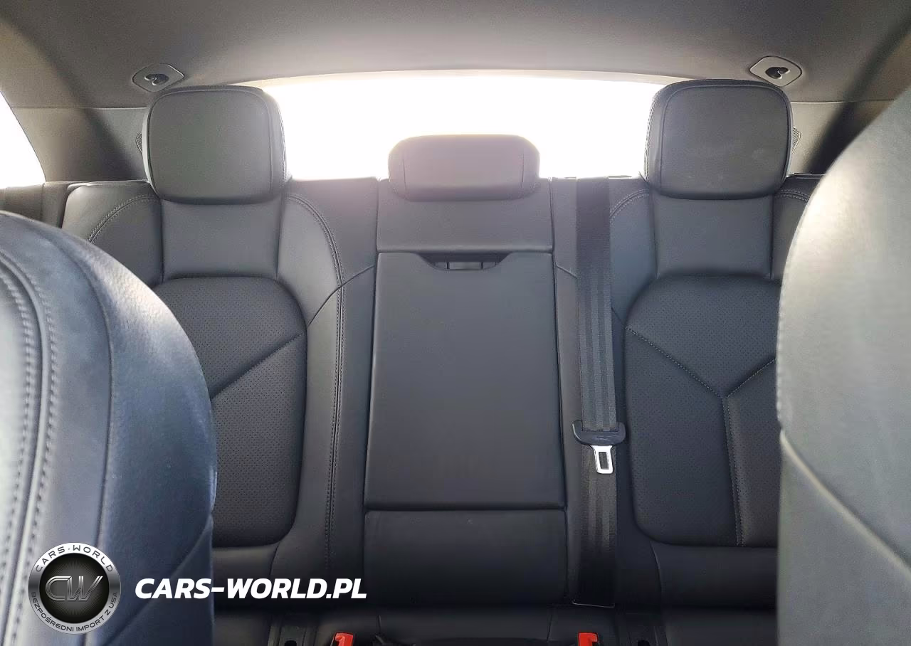 2019 Porsche Macan VIN:WP1AA2A54KLB07074 - 10