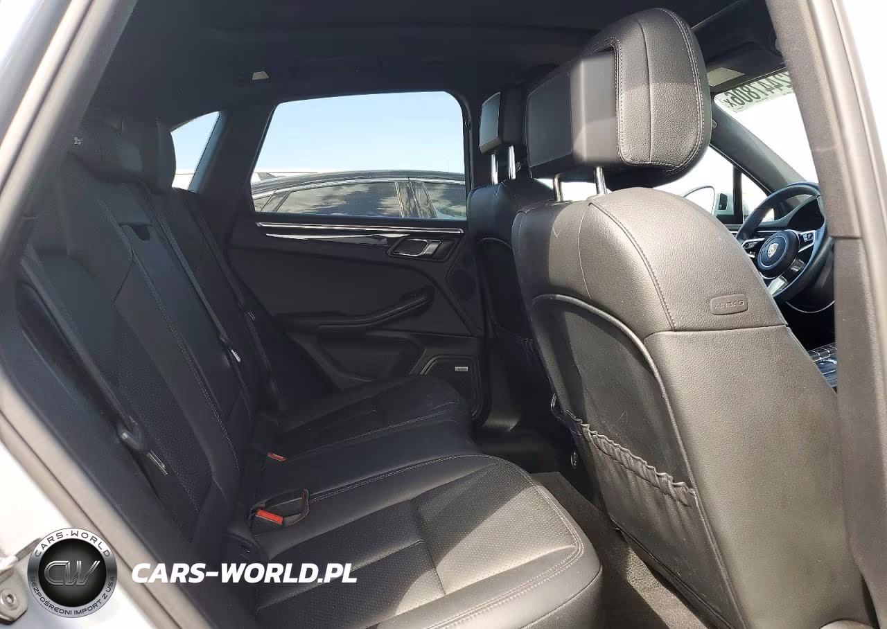 2019 Porsche Macan VIN:WP1AA2A54KLB07074 - 11
