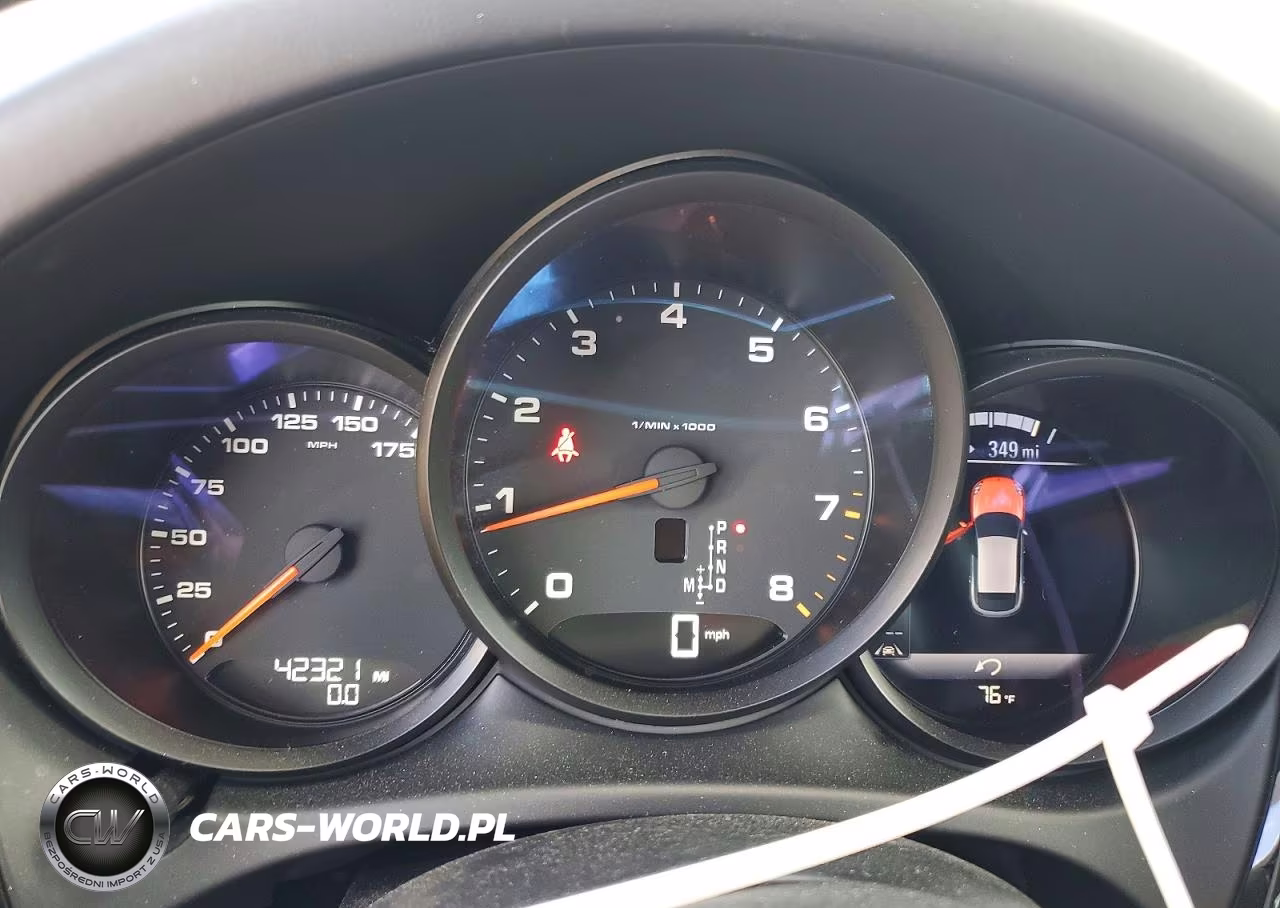2019 Porsche Macan VIN:WP1AA2A54KLB07074 - 9