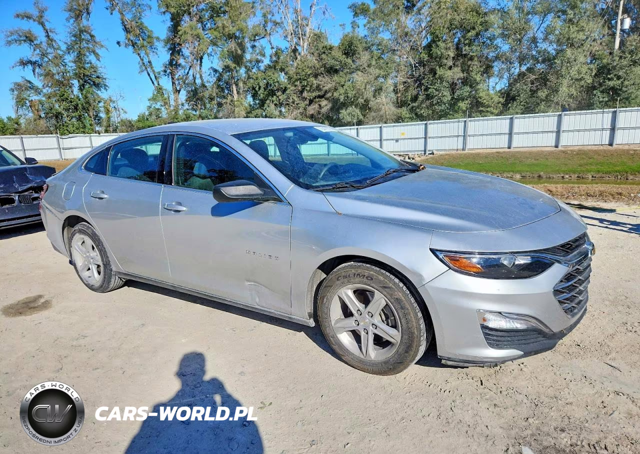 2020 Chevrolet Malibu Ls VIN:1G1ZC5ST3LF104902 - 4
