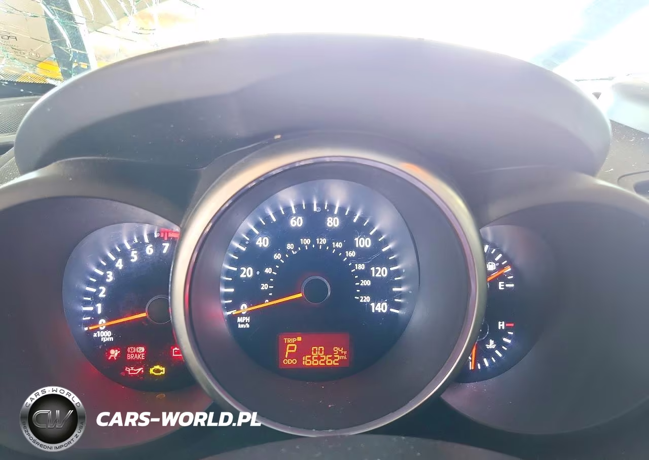 2013 Kia Soul + VIN:KNDJT2A66D7560807 - 9