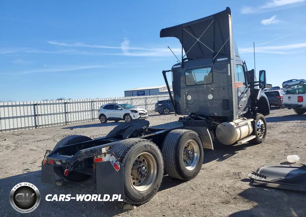 2024 Kenworth T680 Semi Truck VIN:1XKYDK9X4RJ352268 - 4