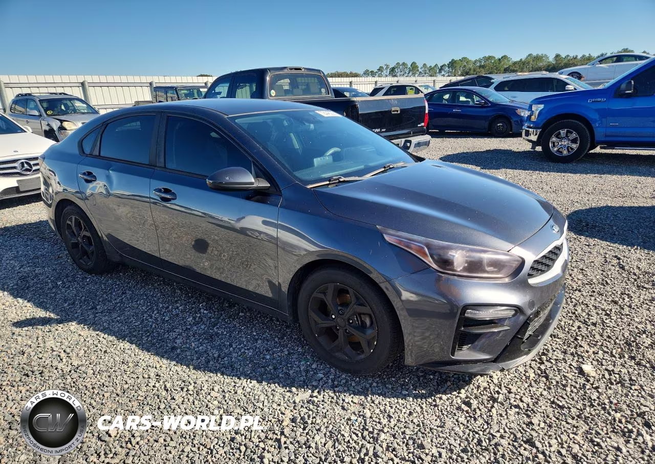 2020 Kia Forte Lxs VIN:3KPF24AD7LE170235 - 4