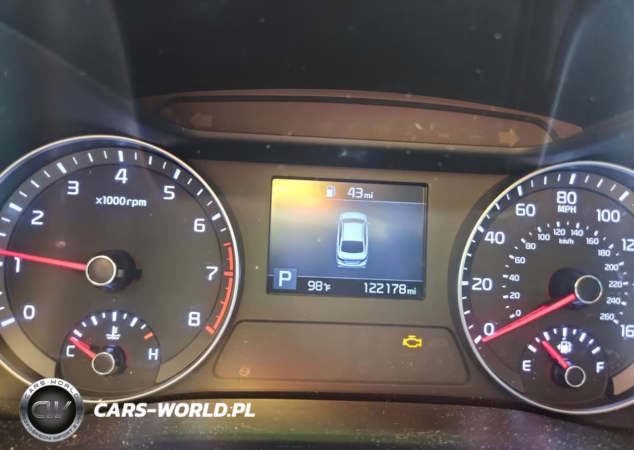 2020 Kia Forte Lxs VIN:3KPF24AD7LE170235 - 9