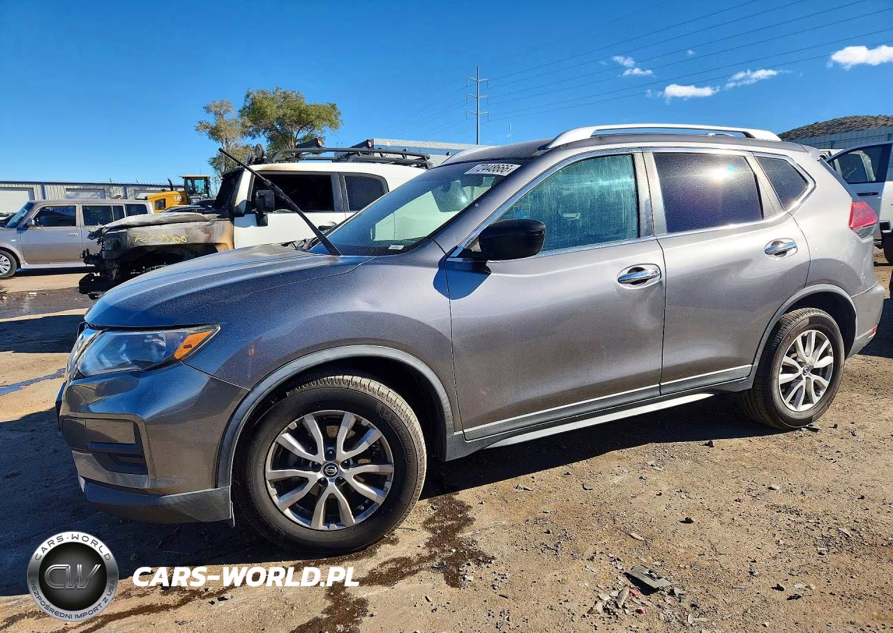 2018 Nissan Rogue Sv