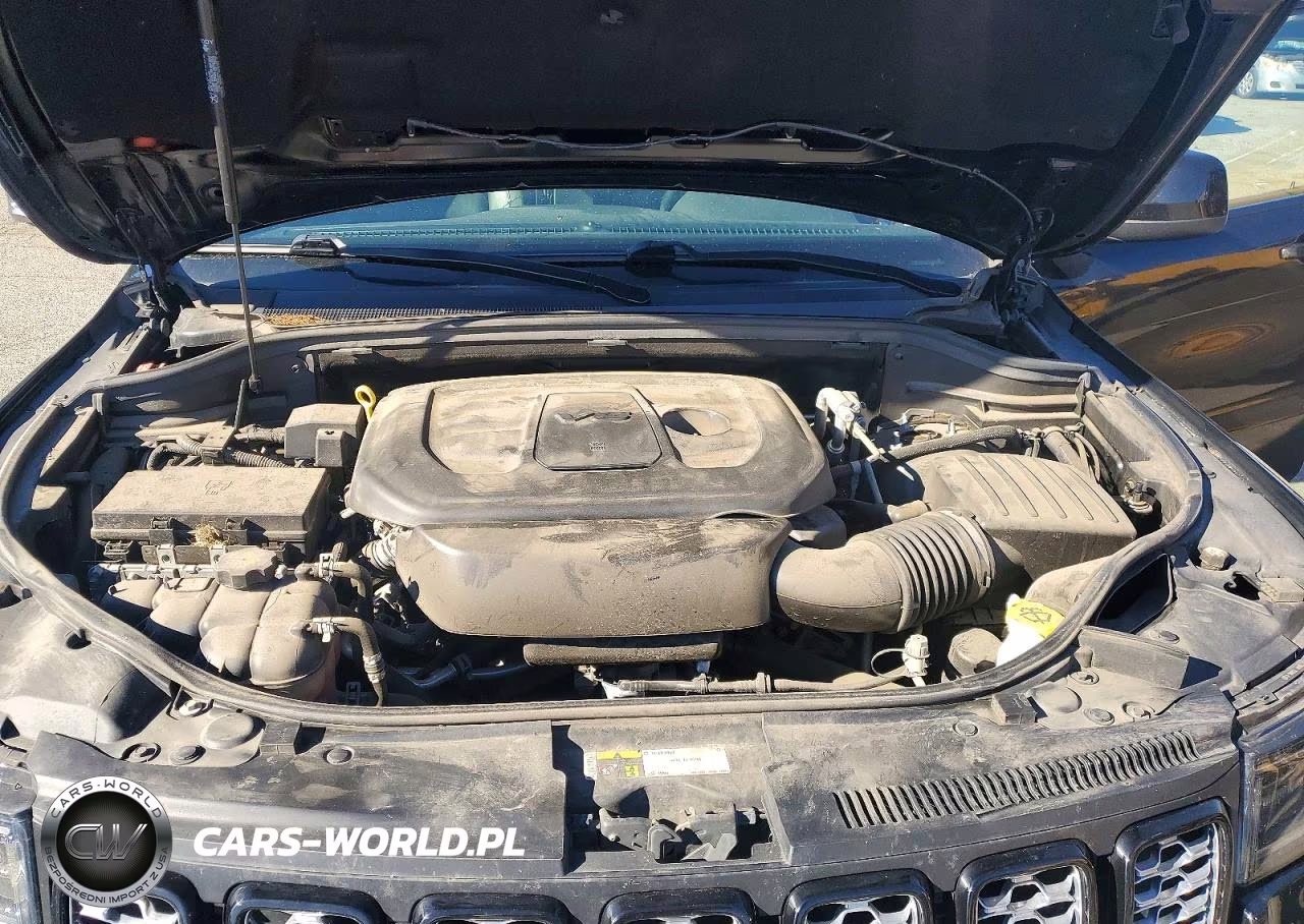 2020 Jeep Grand Cherokee Laredo VIN:1C4RJFAG8LC341099 - 12