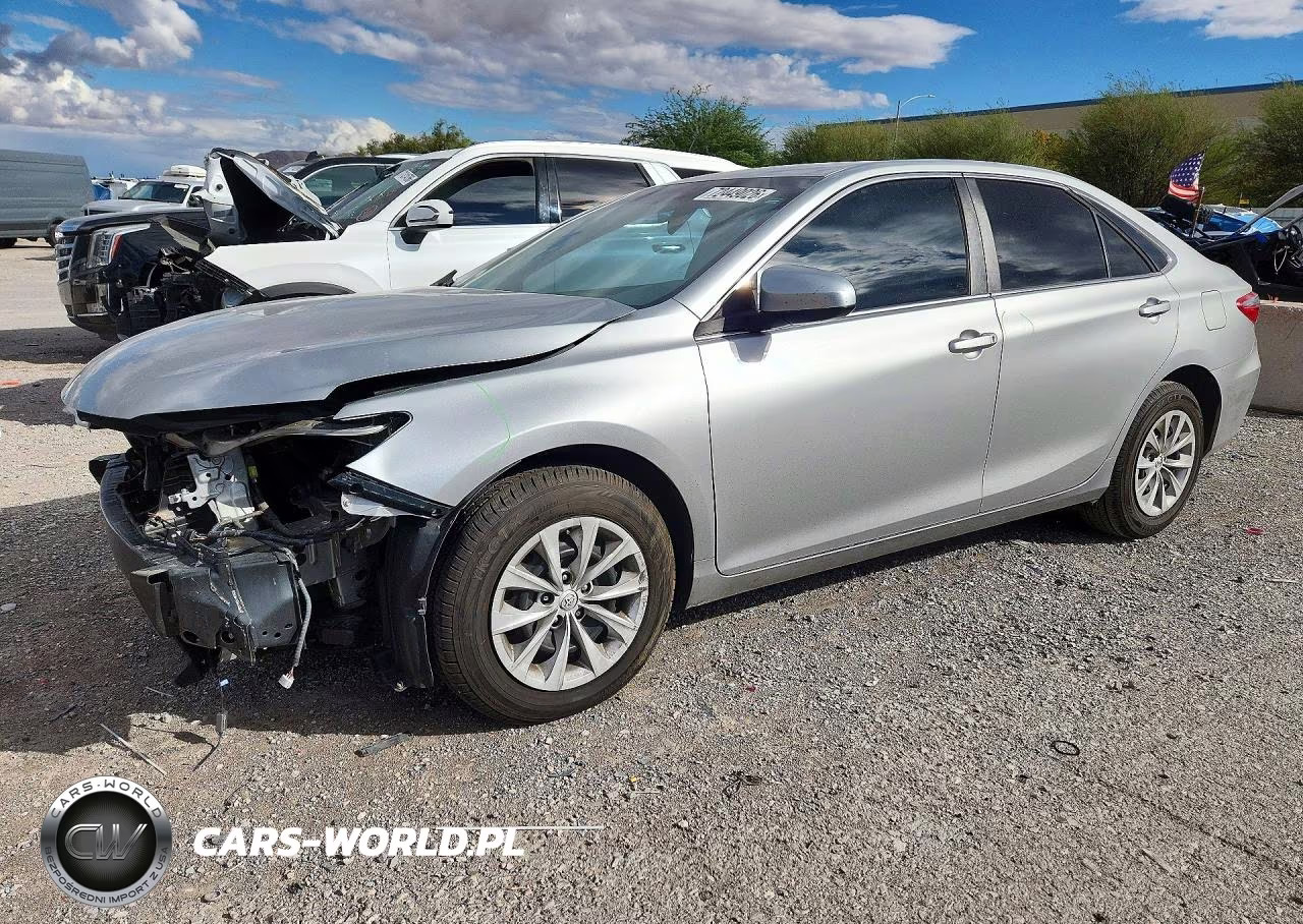 2016 Toyota Camry Le