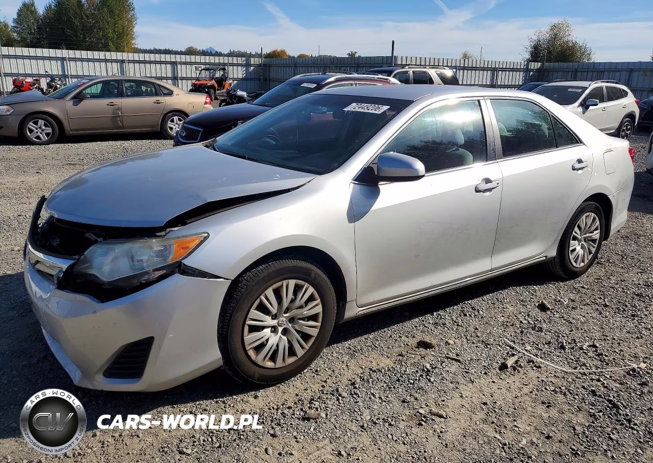 2014 Toyota Camry Le VIN:4T4BF1FKXER342899 - 1