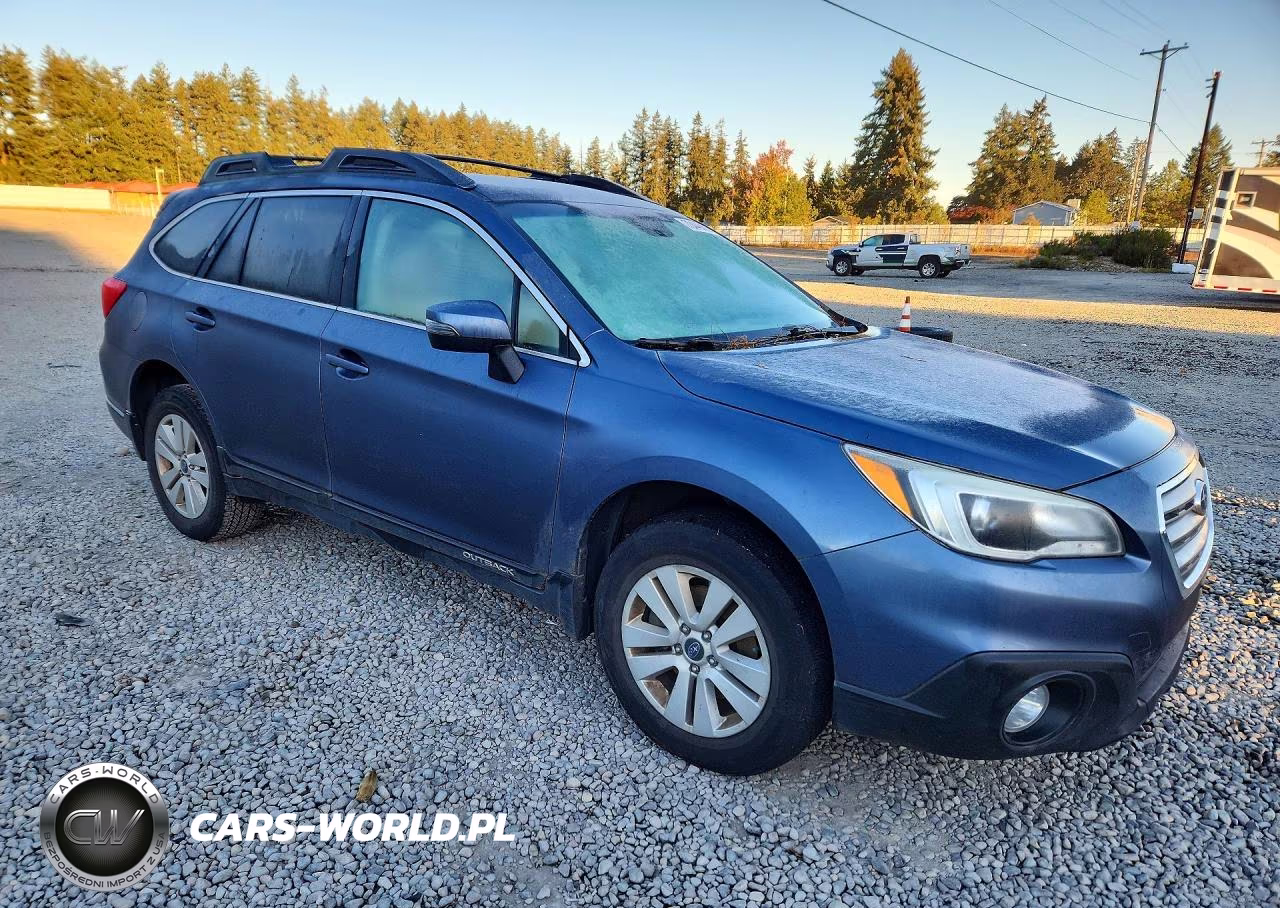 2016 Subaru Outback 2.5I Premium VIN:4S4BSAHC6G3201607 - 4