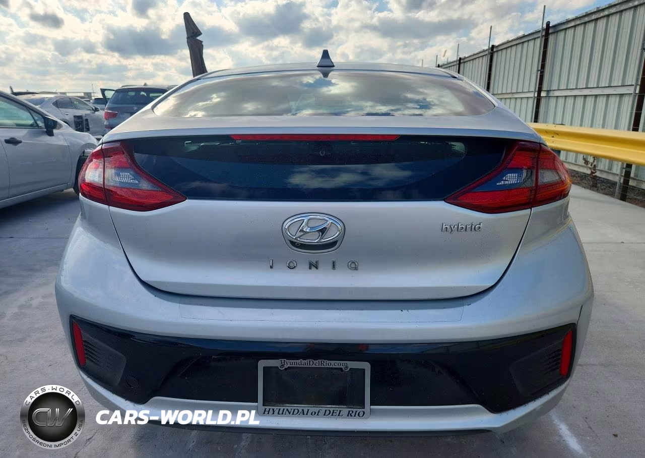 2017 Hyundai Ioniq Sel VIN:KMHC75LCXHU024589 - 6