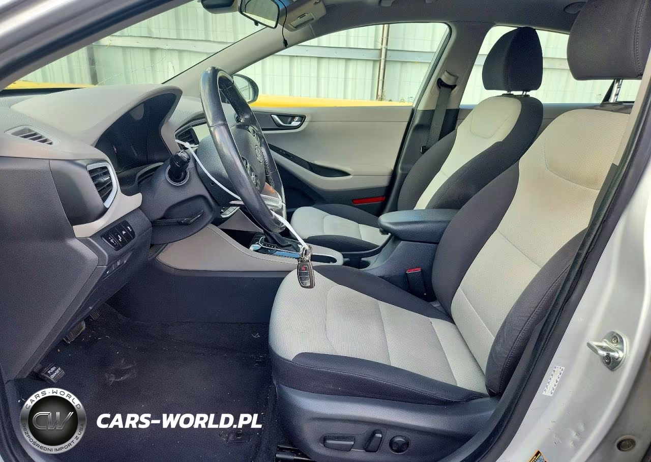 2017 Hyundai Ioniq Sel VIN:KMHC75LCXHU024589 - 7