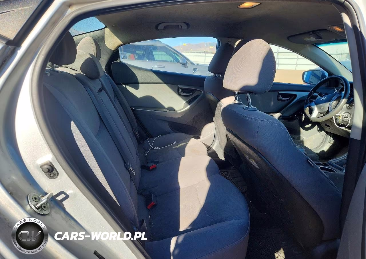2016 Hyundai Elantra Se VIN:5NPDH4AE3GH674734 - 10