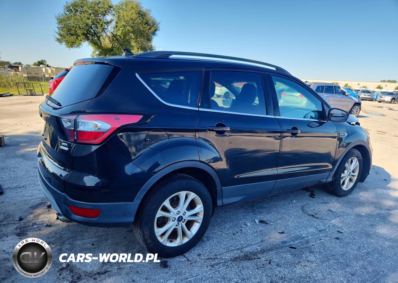 2018 Ford Escape Sel VIN:1FMCU0HD0JUA79717 - 3